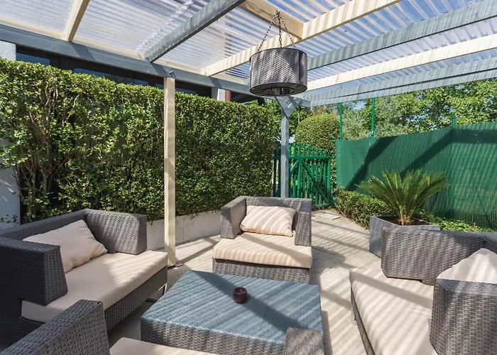 Будинок відпочинку Amazing In With Kitchen *