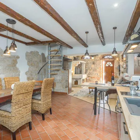 Amazing In With Kitchen Feriehus Poreč