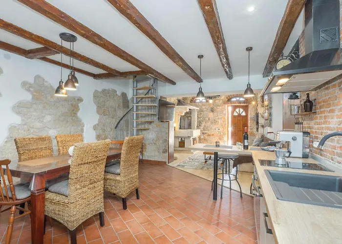 Amazing In With Kitchen Tatil Evi Poreč