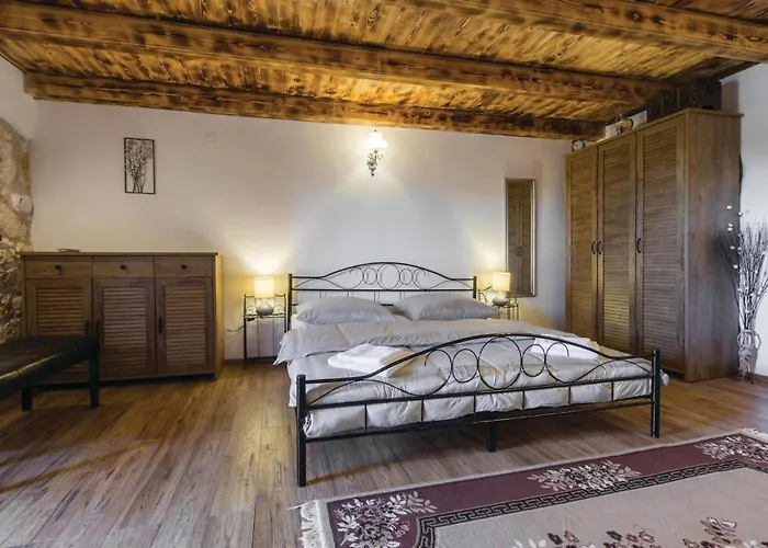 Amazing In With Kitchen *